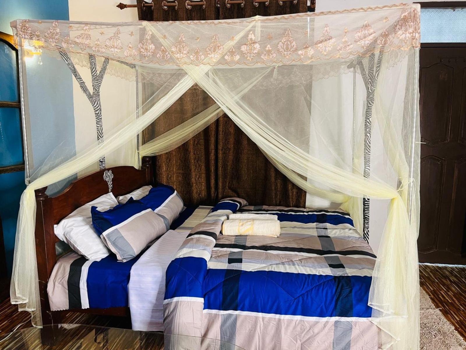 Akogo House - Bnb , Hostel, Backpackers & Volunteer Center Μομπάσα Εξωτερικό φωτογραφία