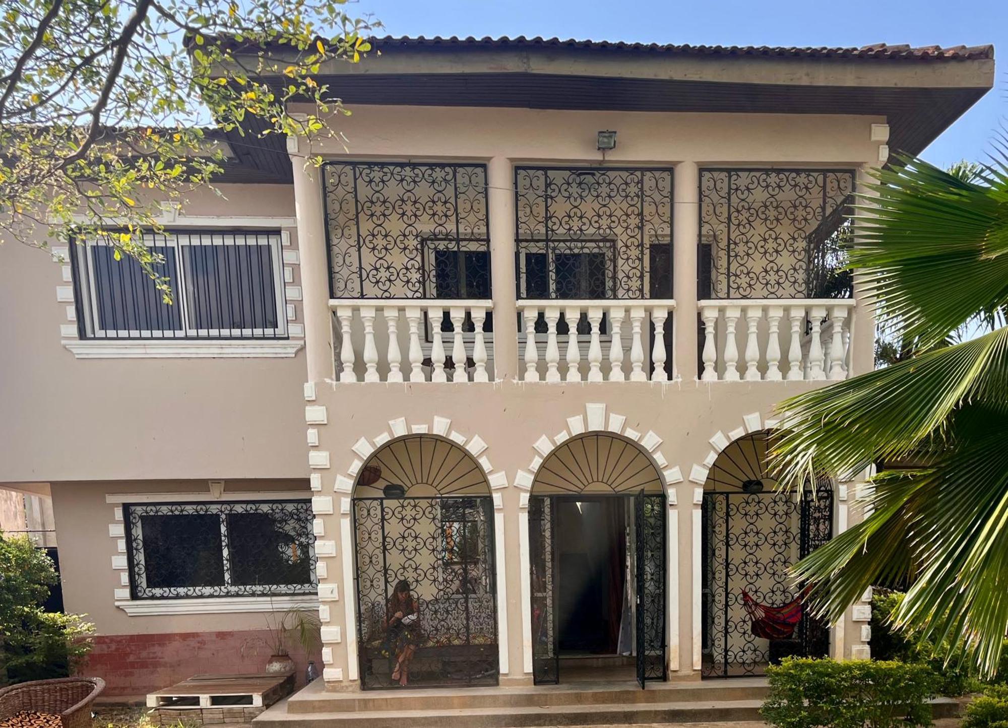 Akogo House - Bnb , Hostel, Backpackers & Volunteer Center Μομπάσα Εξωτερικό φωτογραφία