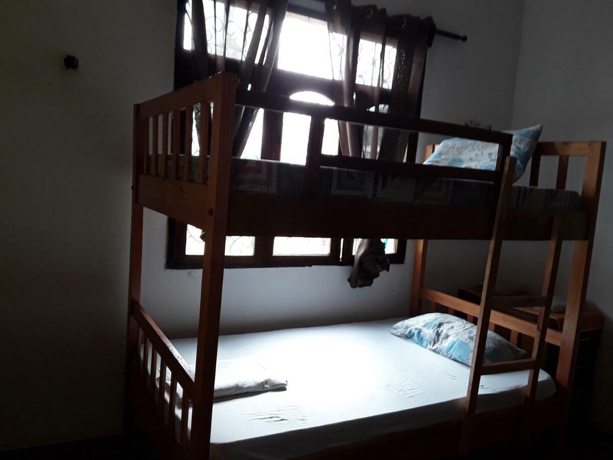 Akogo House - Bnb , Hostel, Backpackers & Volunteer Center Μομπάσα Εξωτερικό φωτογραφία